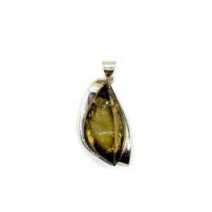 zilveren hanger met groene barnsteen