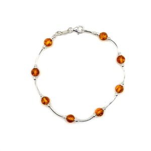 Zilveren armband met barnsteen