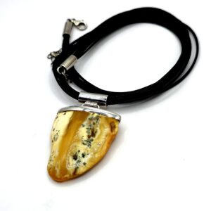Alternative view of Zilveren ketting met amber