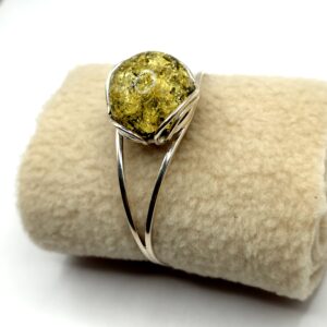 Alternative view of Zilveren armband met groene barnsteen