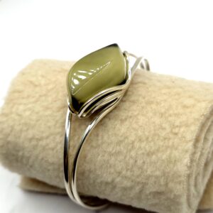 Alternative view of Zilveren armband met groene barnsteen