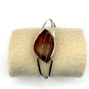 Zilveren armband met amber