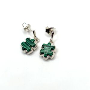Alternative view of Zilveren oorbellen met malachiet, Puzzel