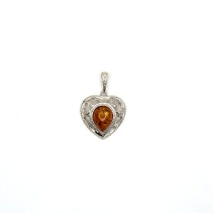 Zilveren hanger met barnsteen, hart
