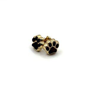 Vergulde oorbellen met kersen-amber. Mini pootje